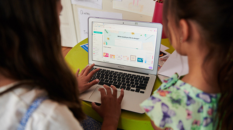 Canva now free to schools